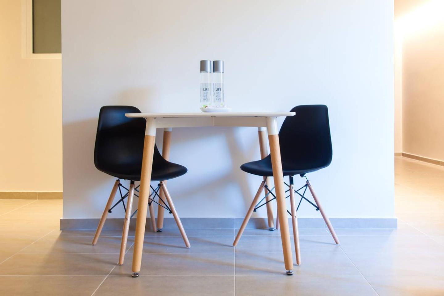 Toni'S Charming Apartment In The Thisseo Station Athene Buitenkant foto