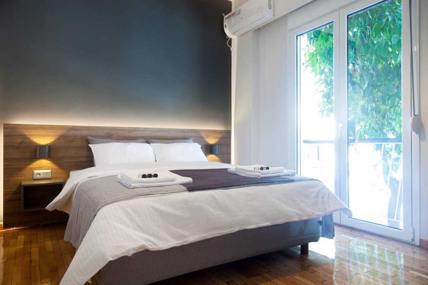 Toni'S Charming Apartment In The Thisseo Station Athene Buitenkant foto